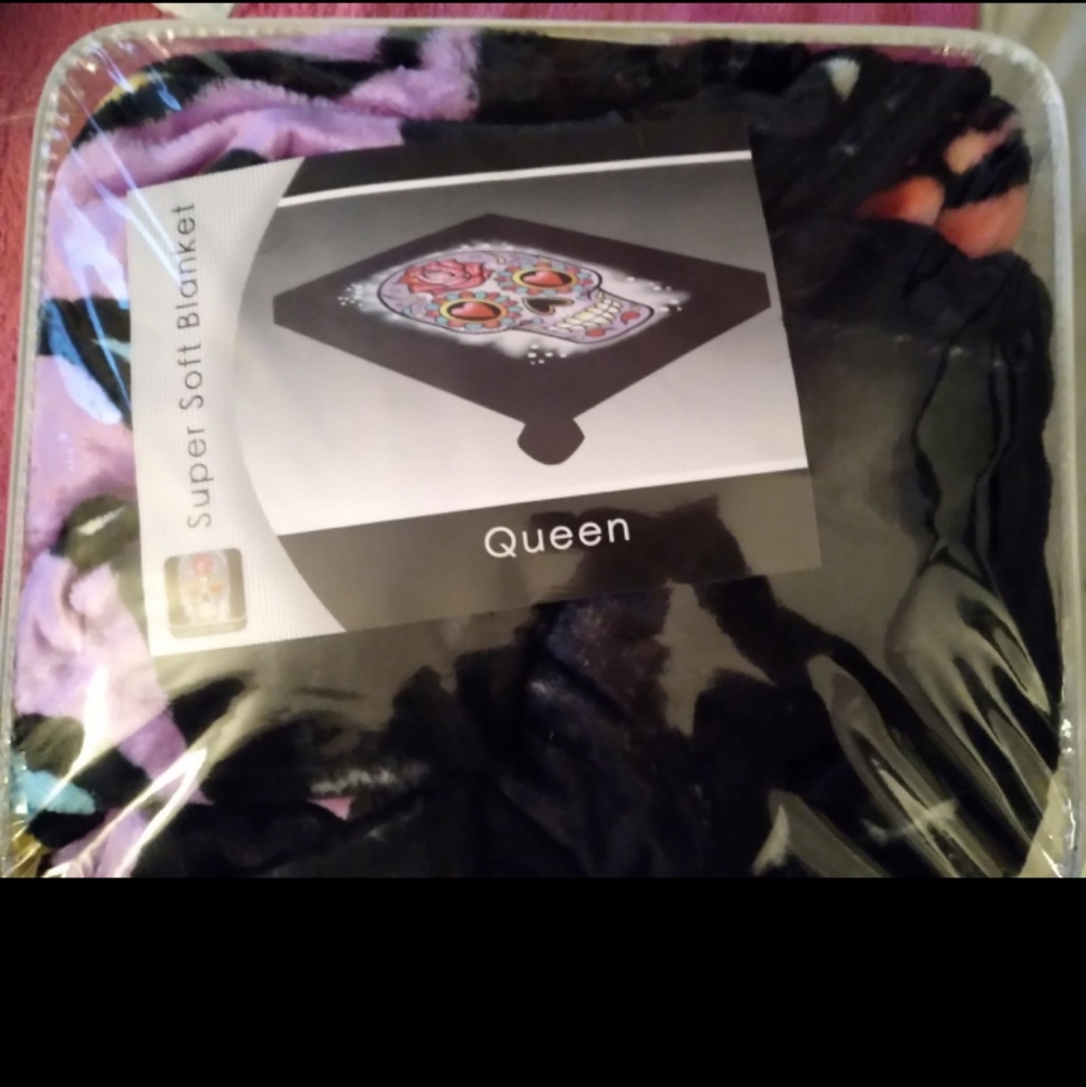 New Sugar Skull Queen size Blanket, Extra Warm and super soft